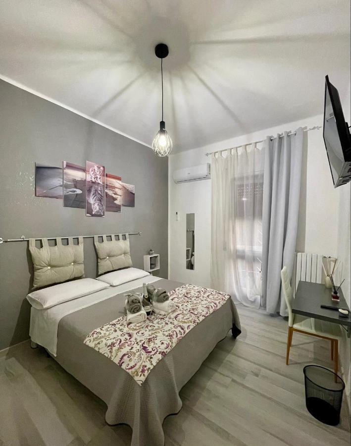 Rosaria'S Home Brindisi Zewnętrze zdjęcie
