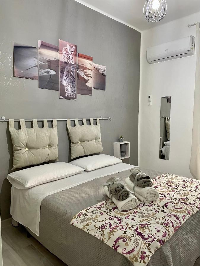 Rosaria'S Home Brindisi Zewnętrze zdjęcie
